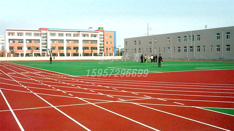 塑膠跑道